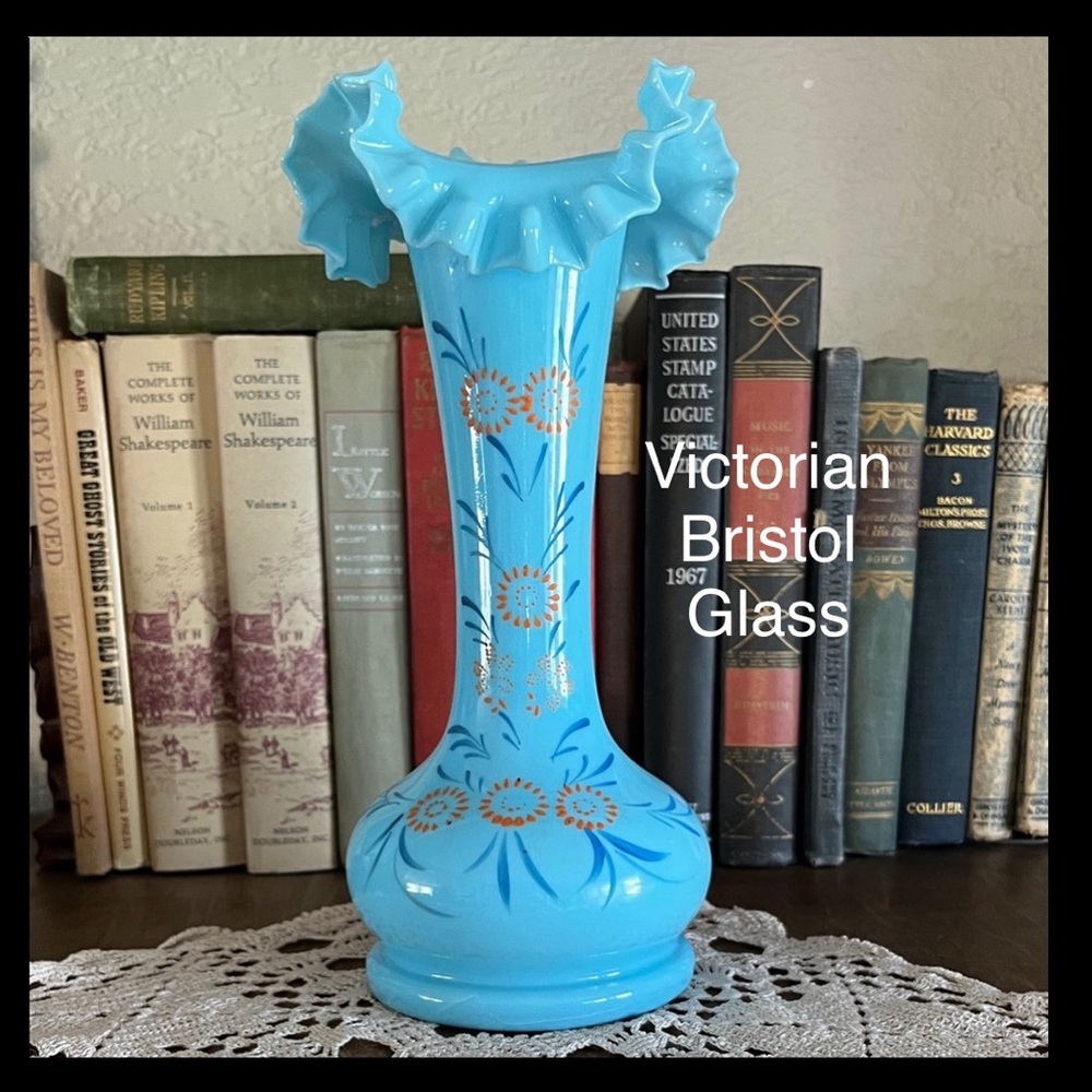 Victorian Bristol Glass mantle vase, Hand-blown glass, FLAW